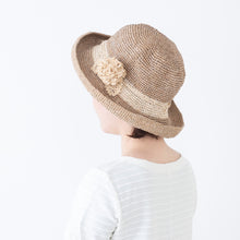 画像をギャラリービューアに読み込む, 手編み ナチュラル ラフィア インテリア コサージュ マダガスカル