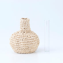 画像をギャラリービューアに読み込む, 手編み ナチュラル ラフィア インテリア バッグ 一輪挿し