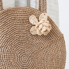 画像をギャラリービューアに読み込む, 手編み ナチュラル ラフィア フラワー コサージュ マダガスカル