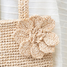 画像をギャラリービューアに読み込む, 手編み ナチュラル ラフィア フラワー コサージュ マダガスカル