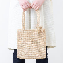 画像をギャラリービューアに読み込む, トンボブローチ_BTN