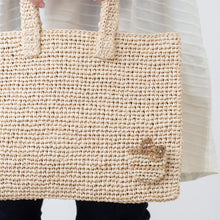 画像をギャラリービューアに読み込む, カゴバッグブローチ_BKA