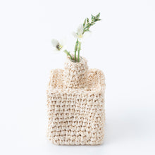 画像をギャラリービューアに読み込む, 手編み ナチュラル ラフィア インテリア バッグ 一輪挿し