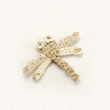 画像をギャラリービューアに読み込む, トンボブローチ_BTN