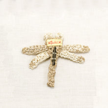 画像をギャラリービューアに読み込む, トンボブローチ_BTN